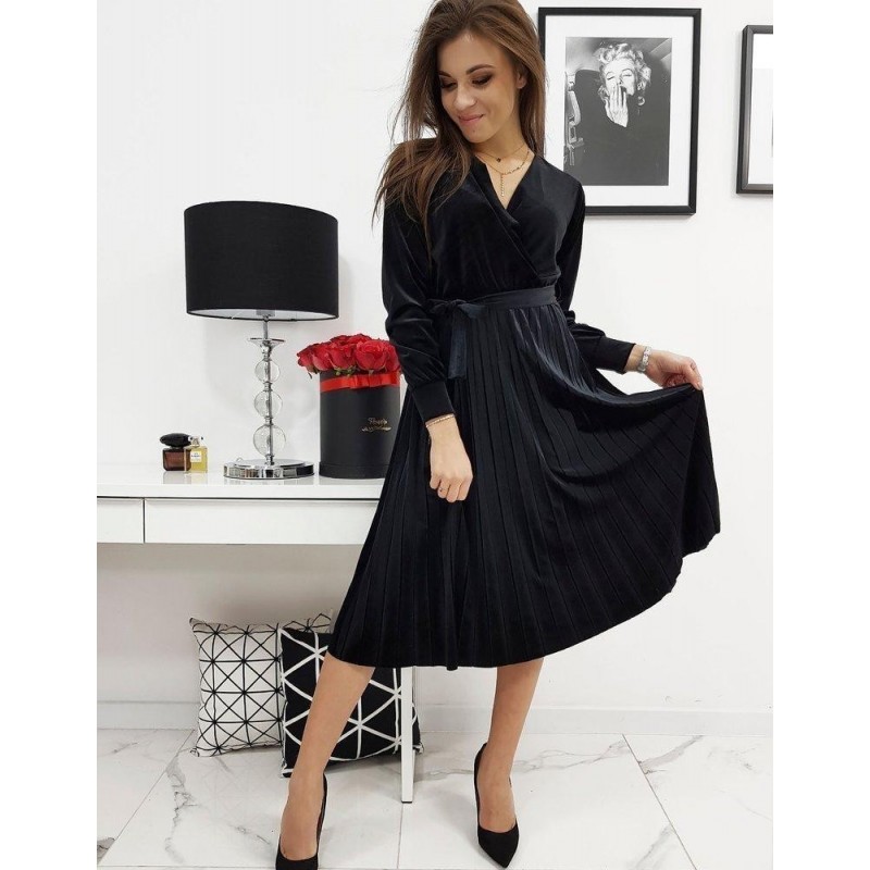 Dámske čierne šaty EFECTO (ey1041)