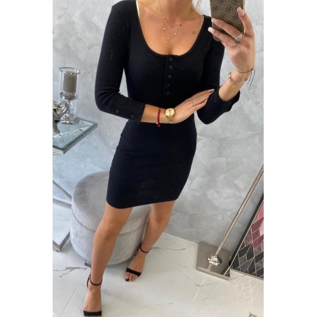 Dámske čierne šaty s výstrihom 8972