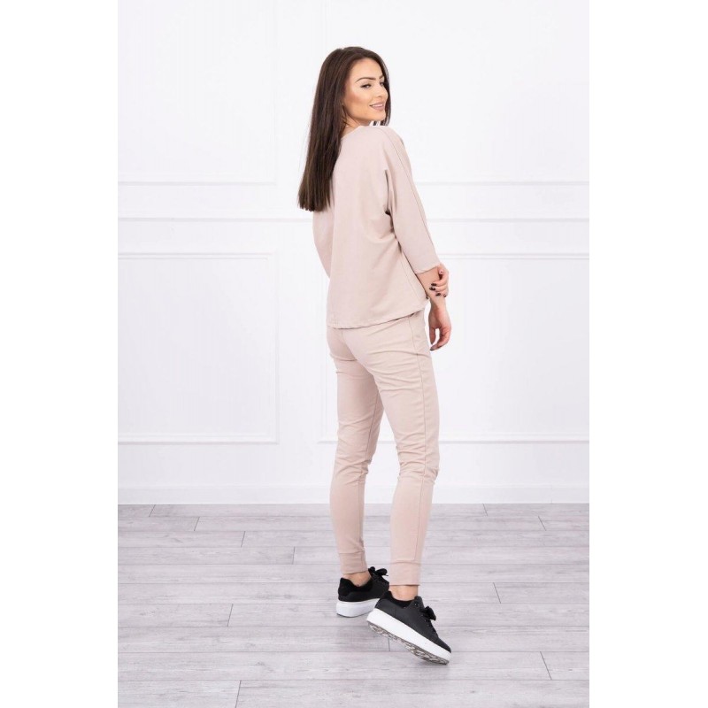 Dámska tepláková súprava s potlačou 66977 - béžová