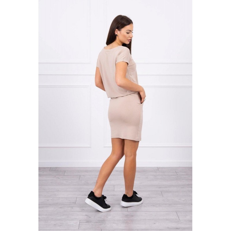 Béžové dámske šaty s krátkymi rukávmi 9074