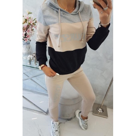 Dámska tepláková súprava s potlačou 65456 - sivo-béžová