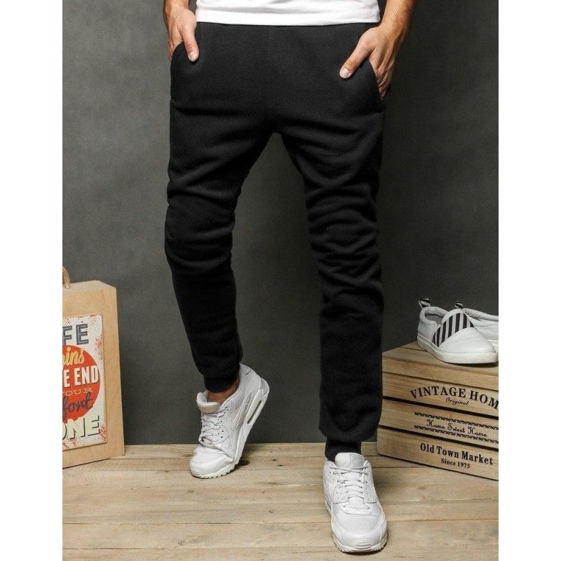 Pánske čierne tepláky UX2647