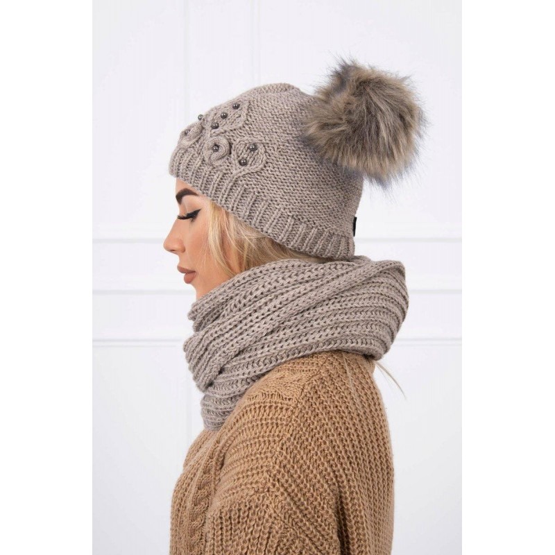 Dámska súprava čiapky a šálu K131 - tmavobéžová