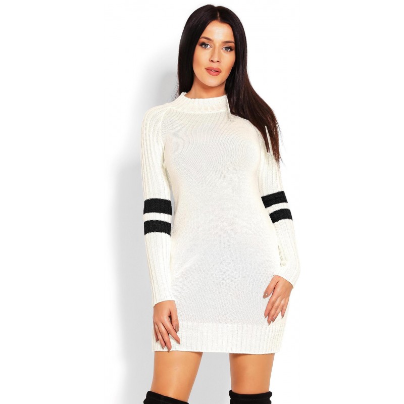 Krémový dlhý dámsky sveter 70011