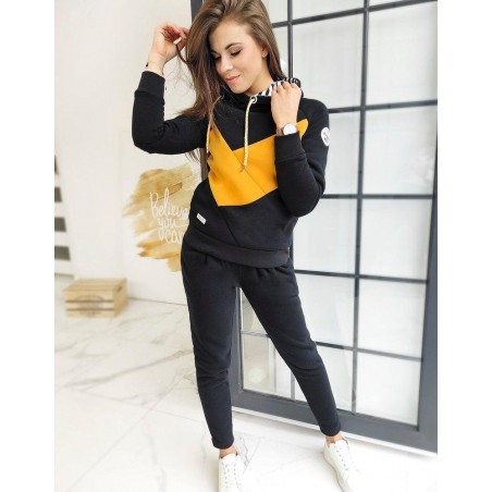 Dámska tepláková súprava MEGUSTA AY0371 - čierna