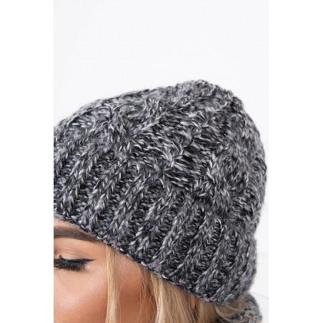 Dámska súprava čiapka a šál K153 - čierna