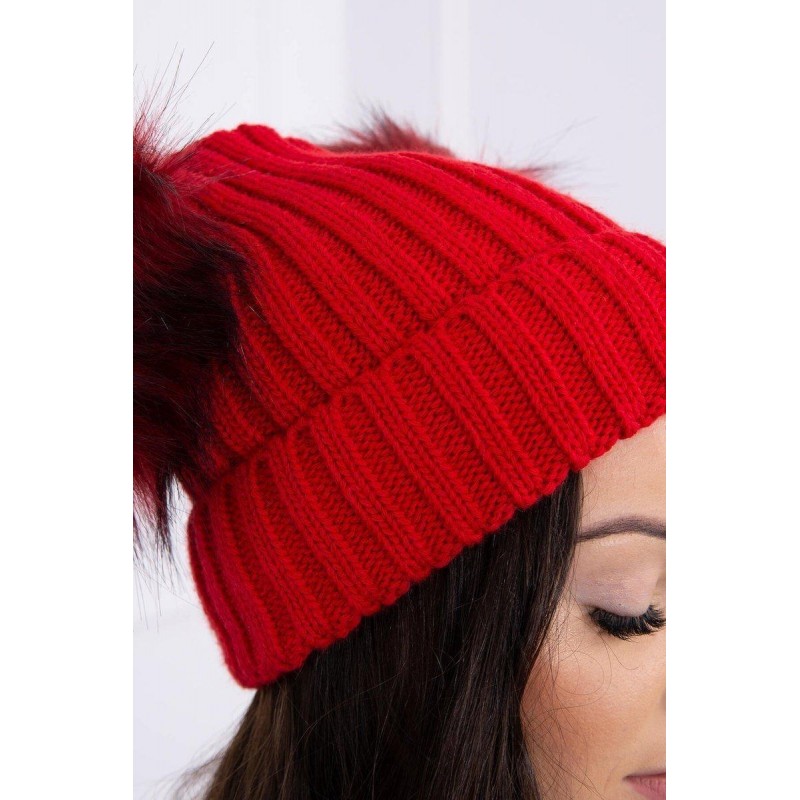 Dámska čiapka s dvomi brmbolcami 2 pompony - červená