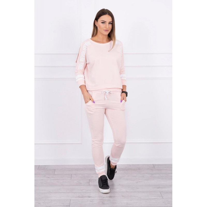 Dámska tepláková súprava Girl Revolution 8849 - púdrovo-ružová