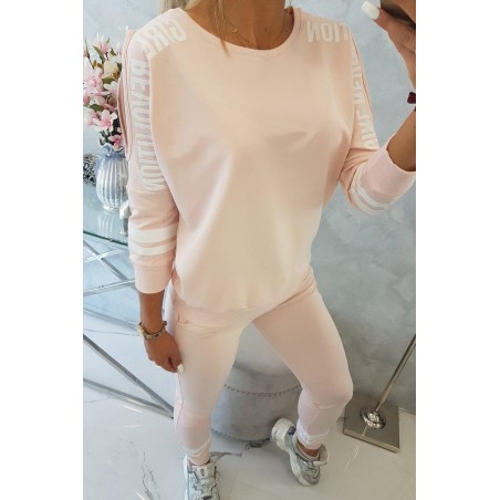 Dámska tepláková súprava Girl Revolution 8849 - púdrovo-ružová