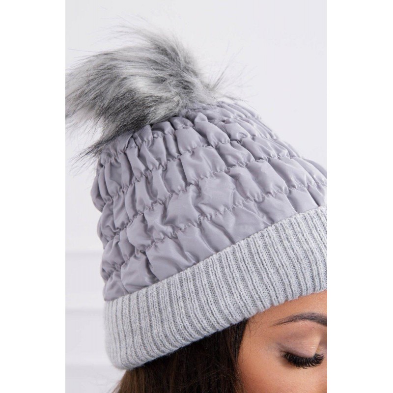 Svetlosivá dámska čiapka K160
