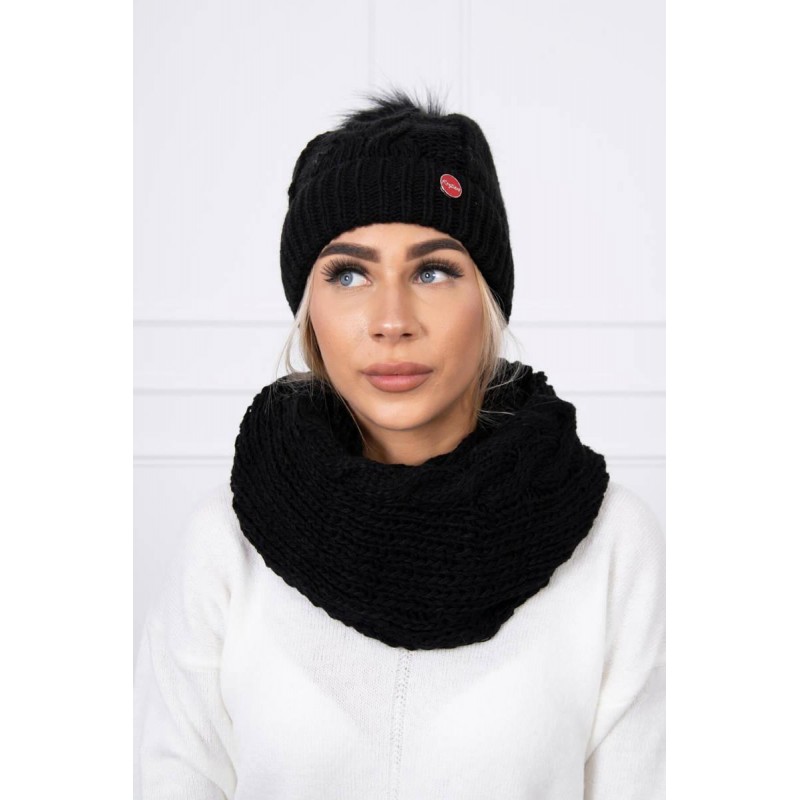 Čierna dámska čiapka a šál K133