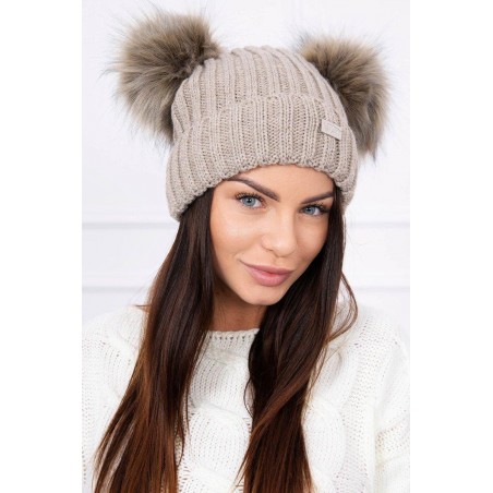 Dámska čiapka s dvomi brmbolcami 2 pompony - tmavobéžová