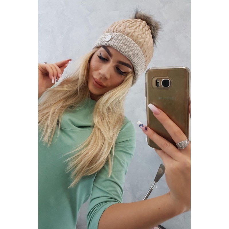 Svetlobéžová dámska čiapka K160