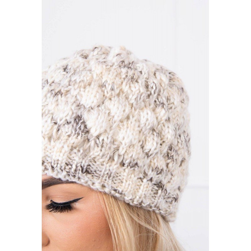 Dámska čiapka K156 - svetlobéžová