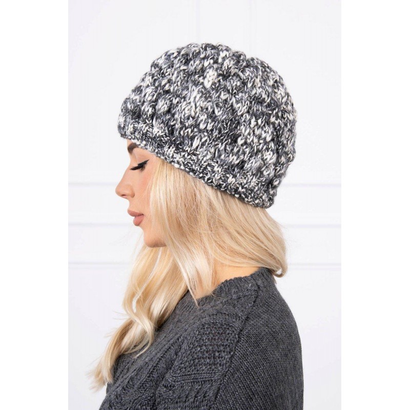 Dámska čiapka K156 - čierna