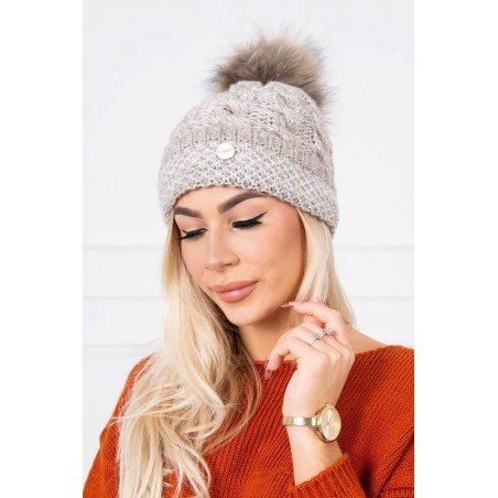 Svetlobéžová čiapka pre dámy K161