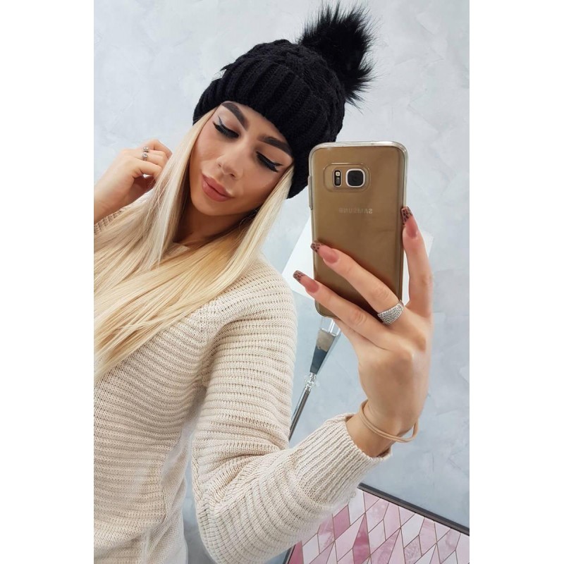 Dámska čiapka s brmbolcom K162 - čierna