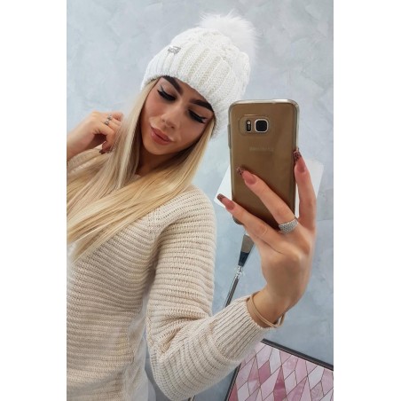 Dámska čiapka s brmbolcom K162 - biela