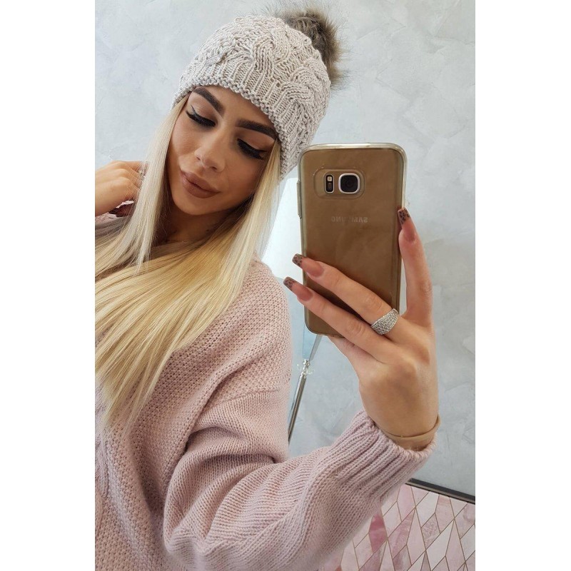 Dámska pletená čiapka s brmolcom K166 - svetlobéžová