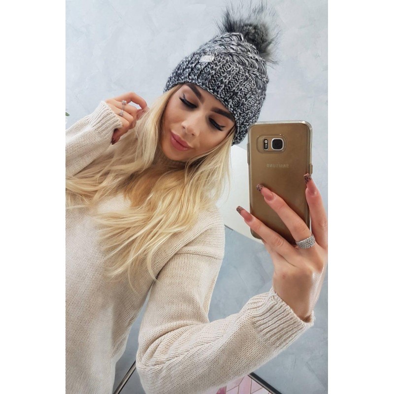 Dámska čiapka K169 - čierno-biela