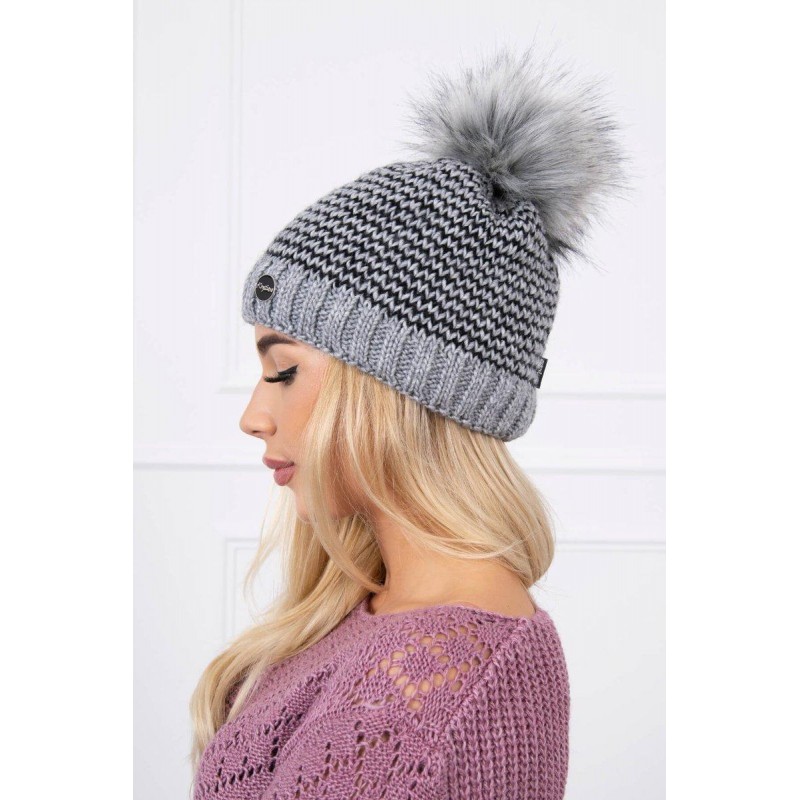 Dámska pletená čiapka s brmbolcom K179 - tmavosivá