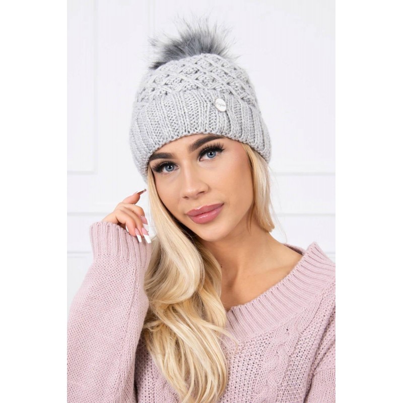 Dámska pletená čiapka s brmbolcom K176 - svetlosivá
